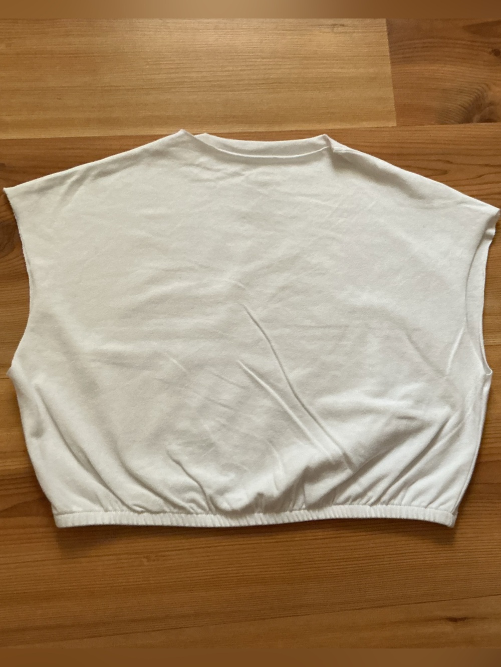 Cropped White Tank Top with Elastic Hem